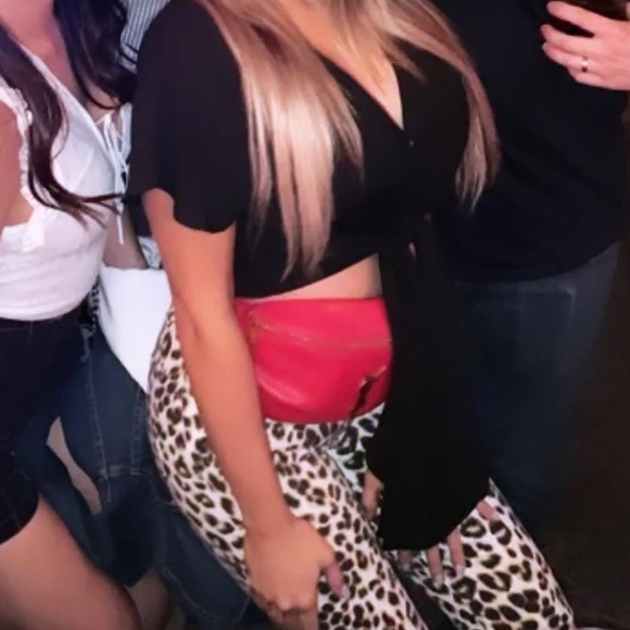 Frame leopard skinny jeans. Size 25. ankle length. Worn once! QUALITY - Picture 5 of 6